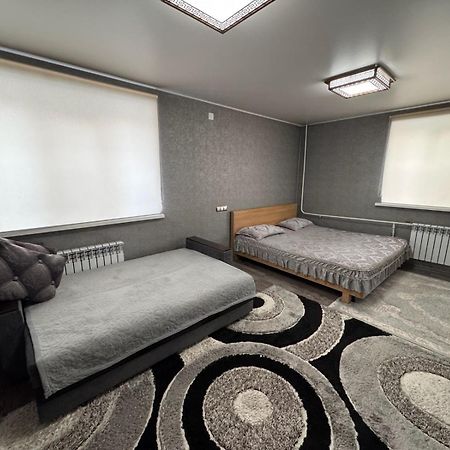 Ахметова 12 Apartment Almaty Ngoại thất bức ảnh