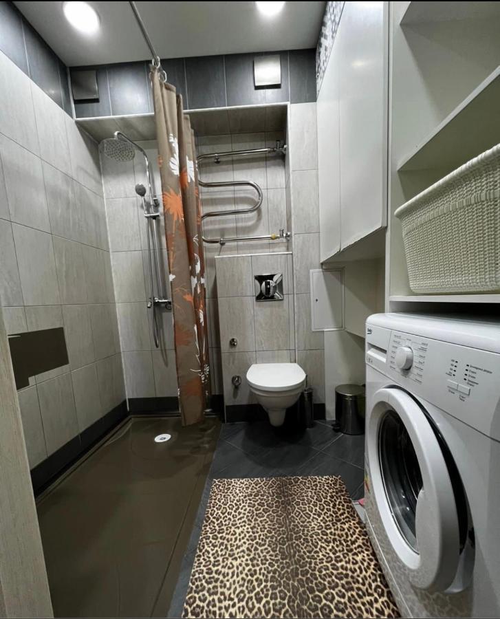 Ахметова 12 Apartment Almaty Ngoại thất bức ảnh