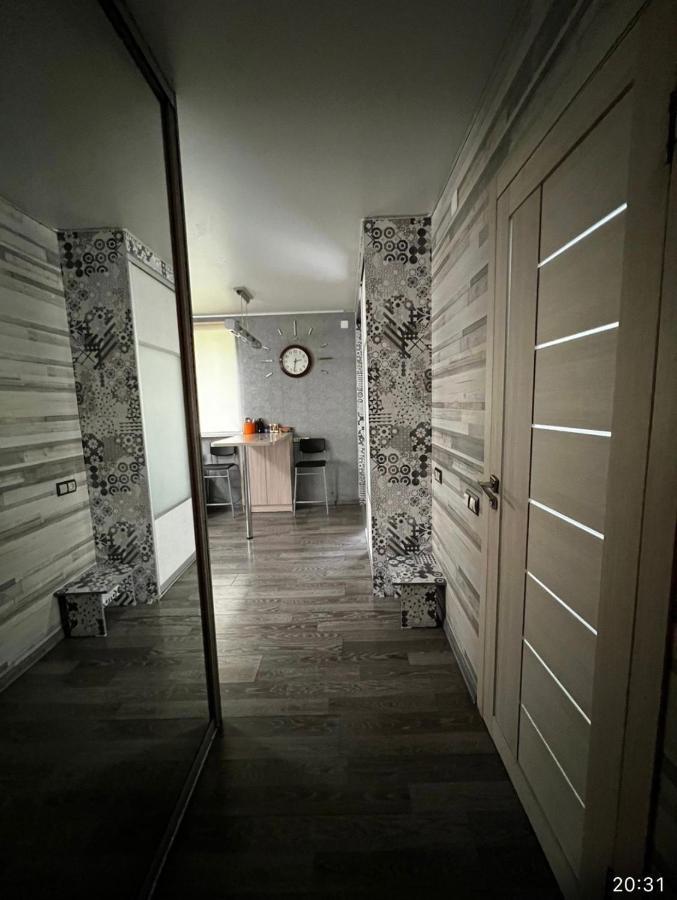 Ахметова 12 Apartment Almaty Ngoại thất bức ảnh