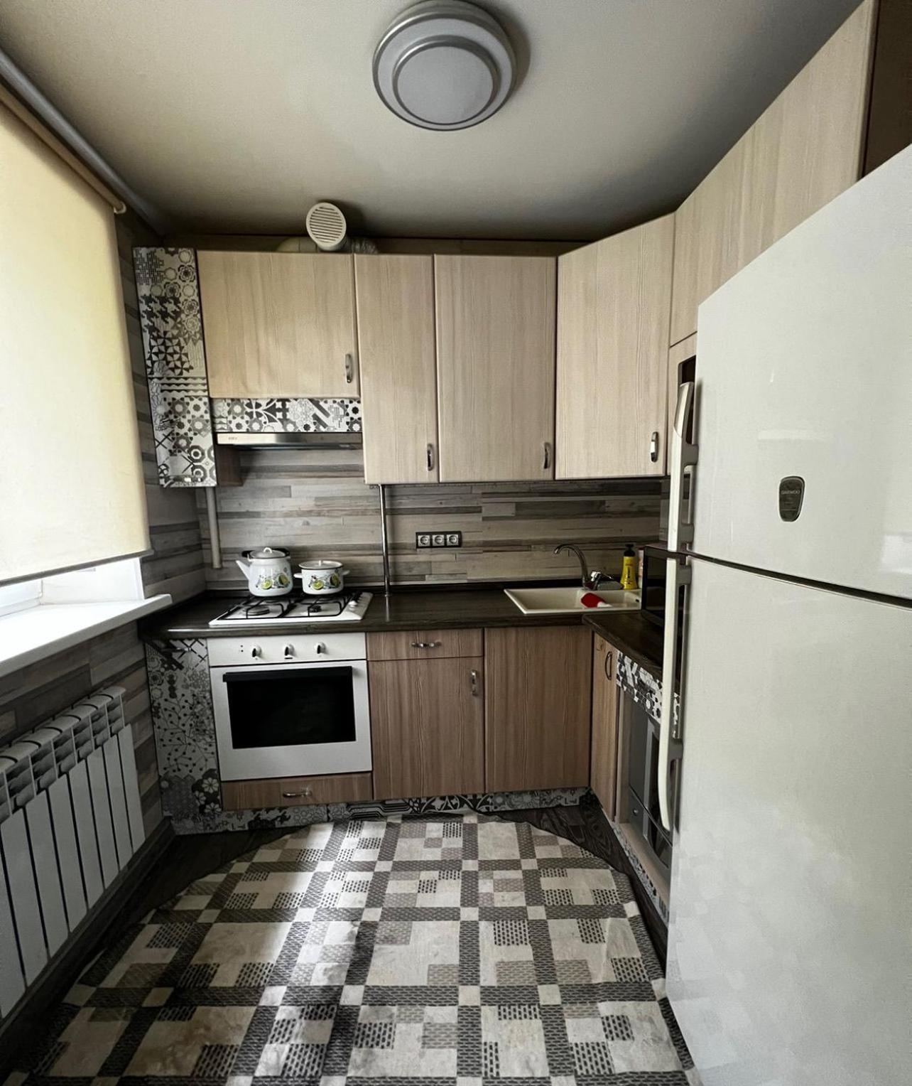 Ахметова 12 Apartment Almaty Ngoại thất bức ảnh